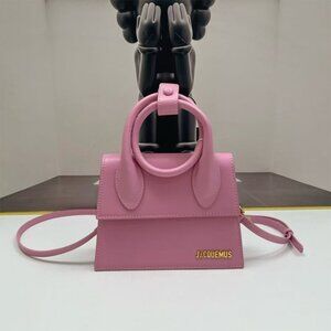 pink Jacquemus hand bag